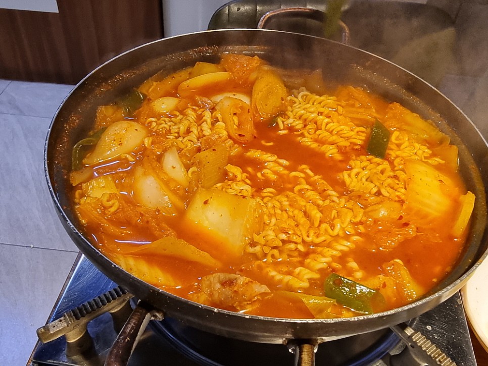 생고기두루치기 이미지