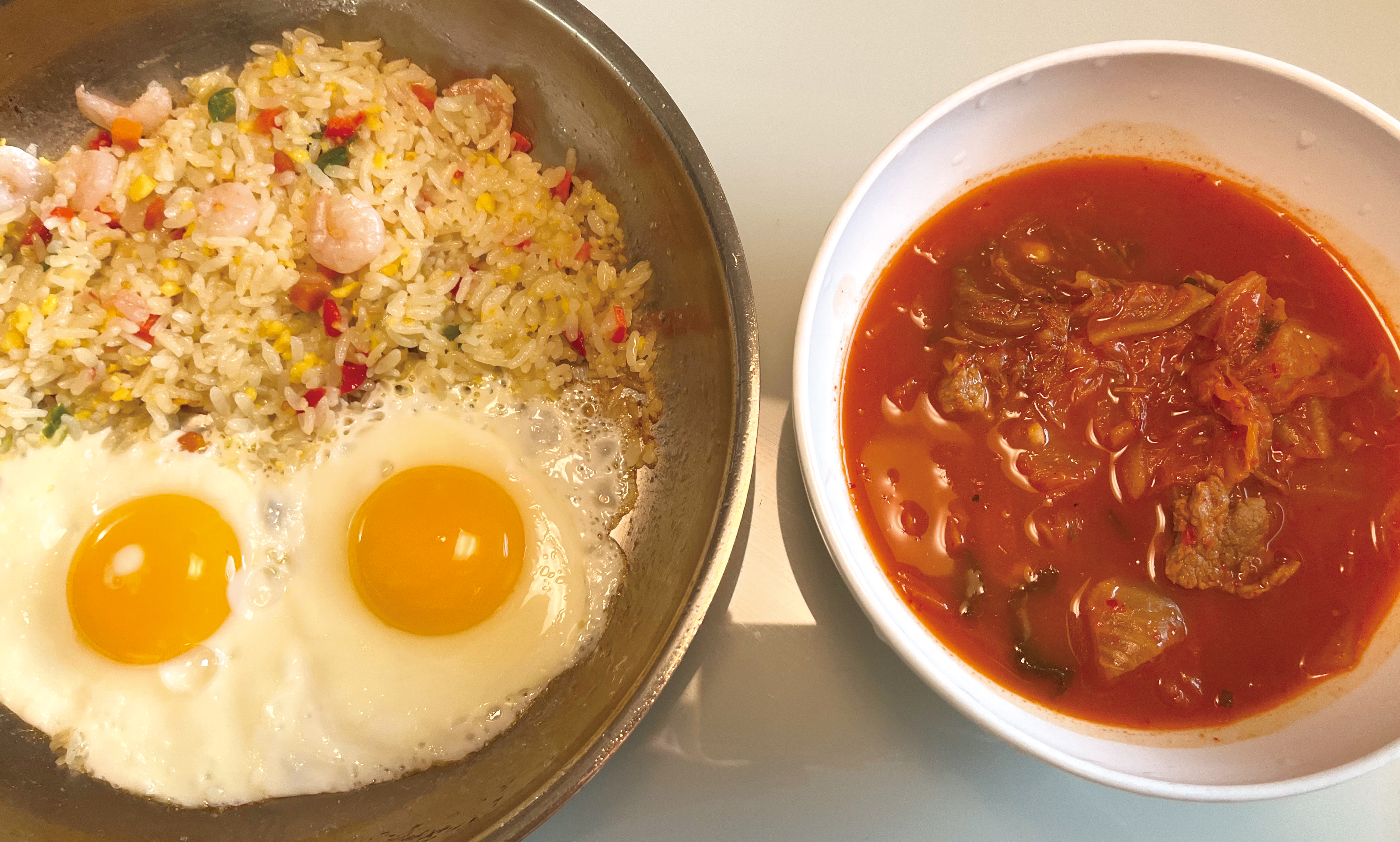 아침_볶음밥_김치찌개