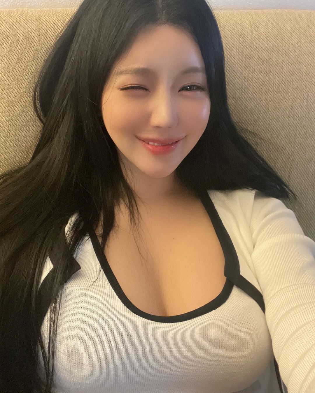 레이샤 고은 인스타그램 셀카 사진 모음 2탄 — 스타들의★ 근황을 모아서 레이샤 고은 인스타그램 셀카 사진 모음 2탄 — 스타들의★ 근황을 모아서