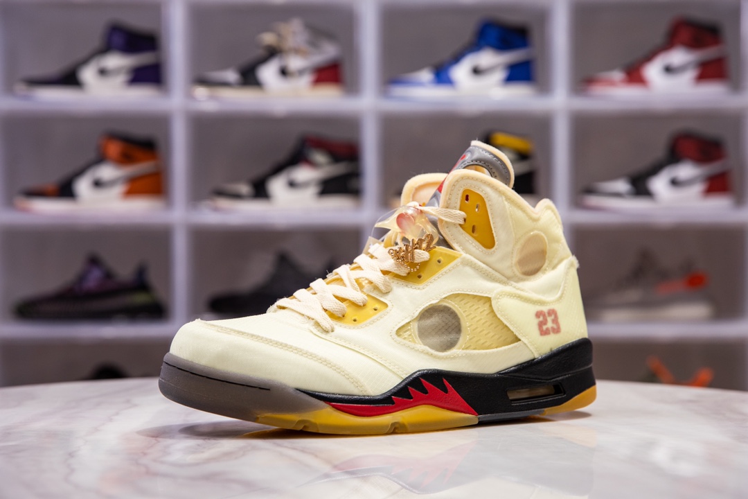  [NIKE x OFF WHITE] H12 나이키 X 오프화이트 에어조던5 세일 SAIL DH8565-100
