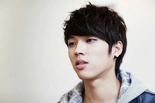 남우현