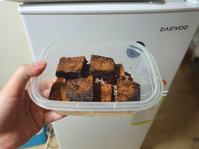  키토제닉 다이어트 브라우니 에어프라이어로 만들기