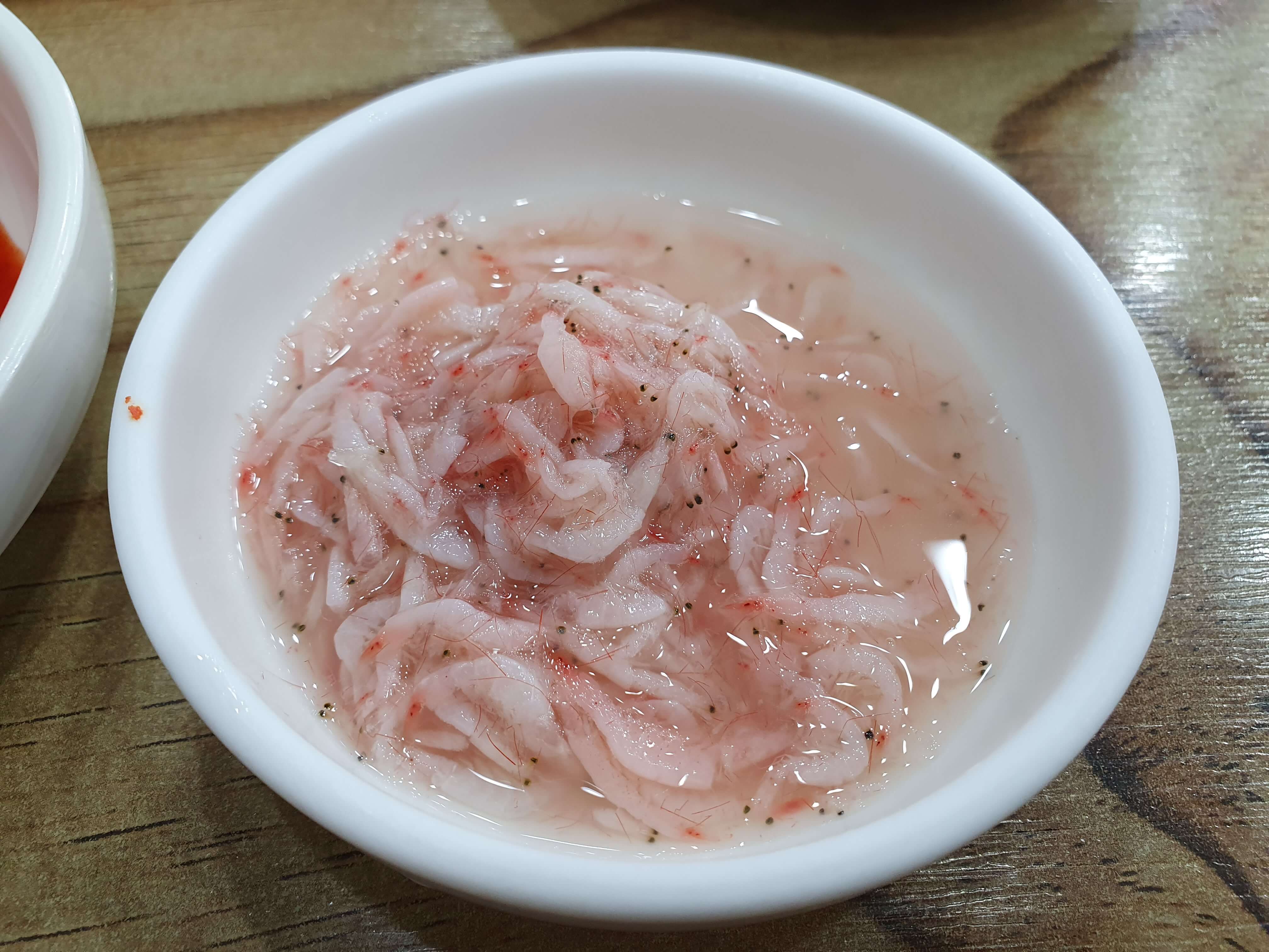 연지동(초읍) 맛집 교통부돼지국밥-새우젓