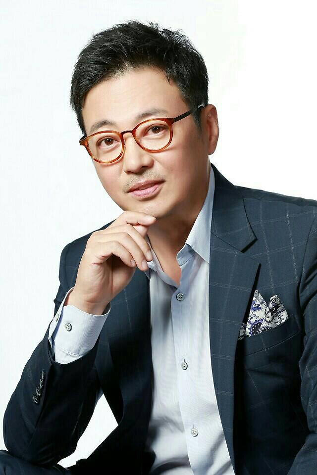  윤다훈 프로필 - 배우 - 드라마 - 영화 - 방송 - 뮤지컬 - 수상 - 작품