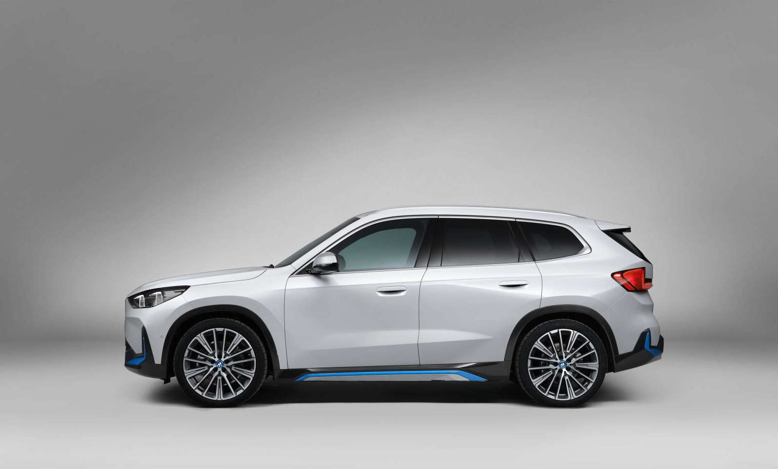 BMW-X1-풀체인지-측면부-모습