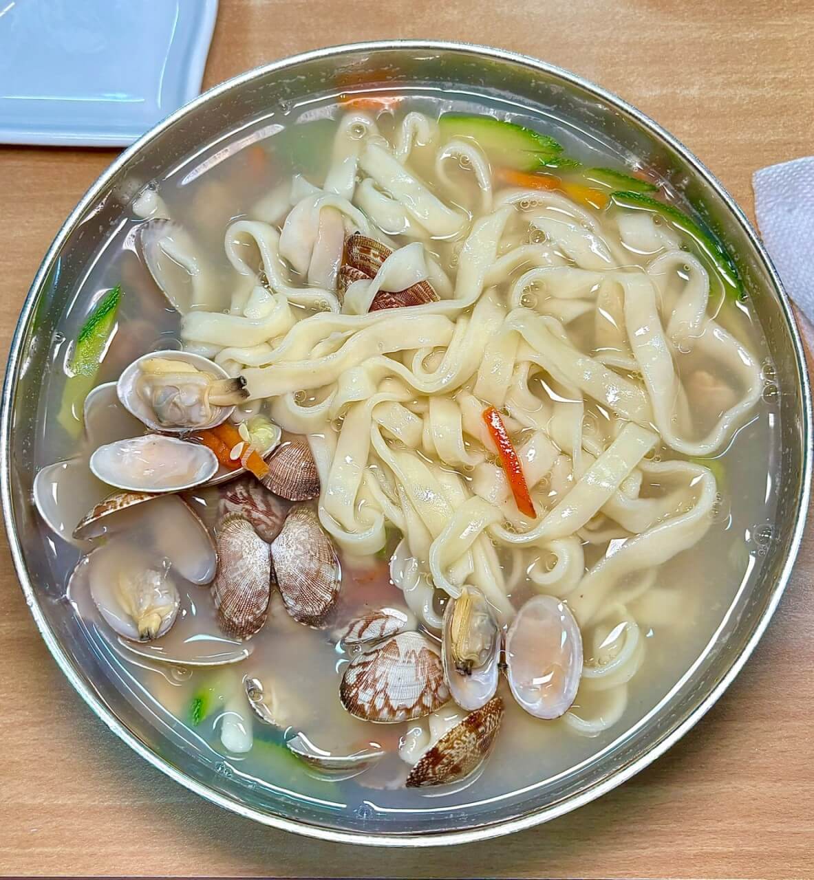 생방송투데이 맛의 승부사 인천 서구 바지락 칼국수 바지락 손만두 맛집 대부도 바지락칼국수 본점 생방송투데이 3773회 