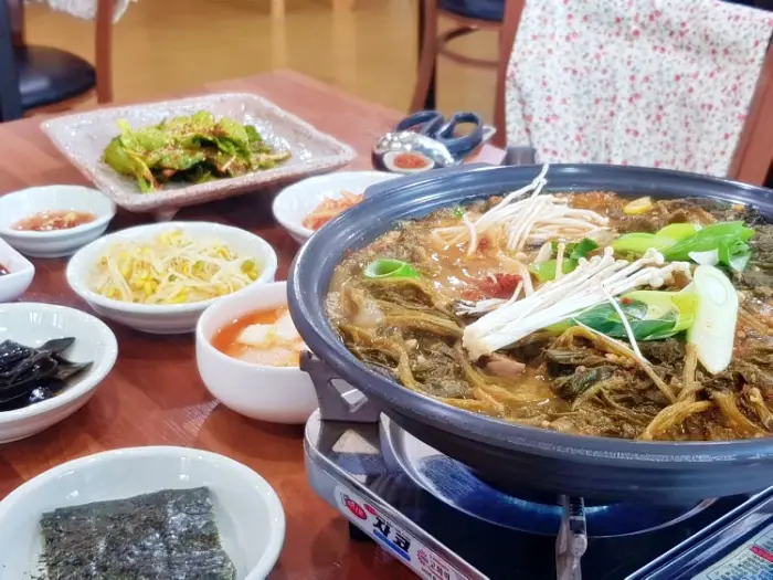 투데이 맛있는 메뉴 기장군 고등어요리 약이되는 밥집 정관읍맛집 고등어김치찜 고등어곤드레찜 맛집 추천 부산 기장 맛집