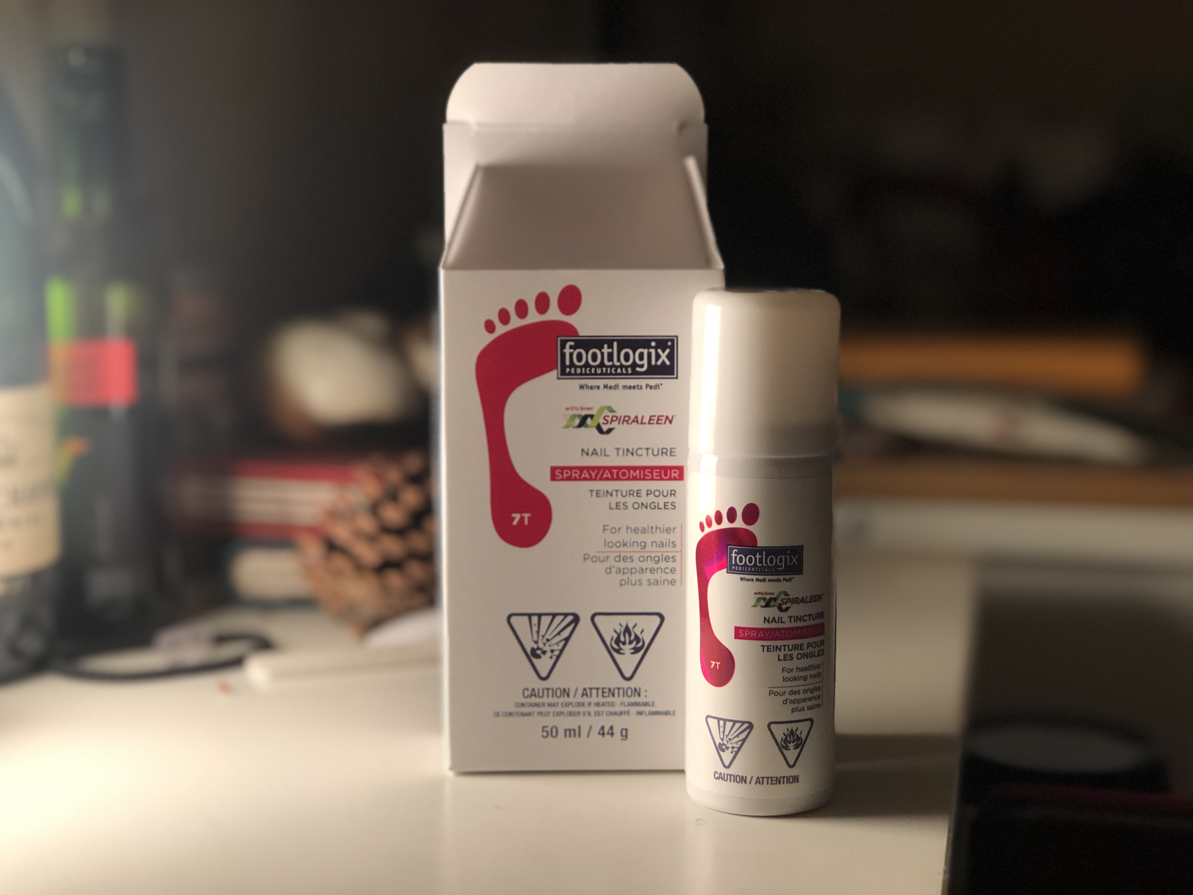   풋로직스 스피랄린 안티핑거 스프레이. 물어뜯는 손톱 입 소문난 제품. Footlogix.