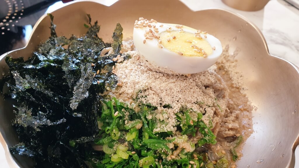  수원 인계동 설, 나혜석거리 들기름 메밀국수 맛집!