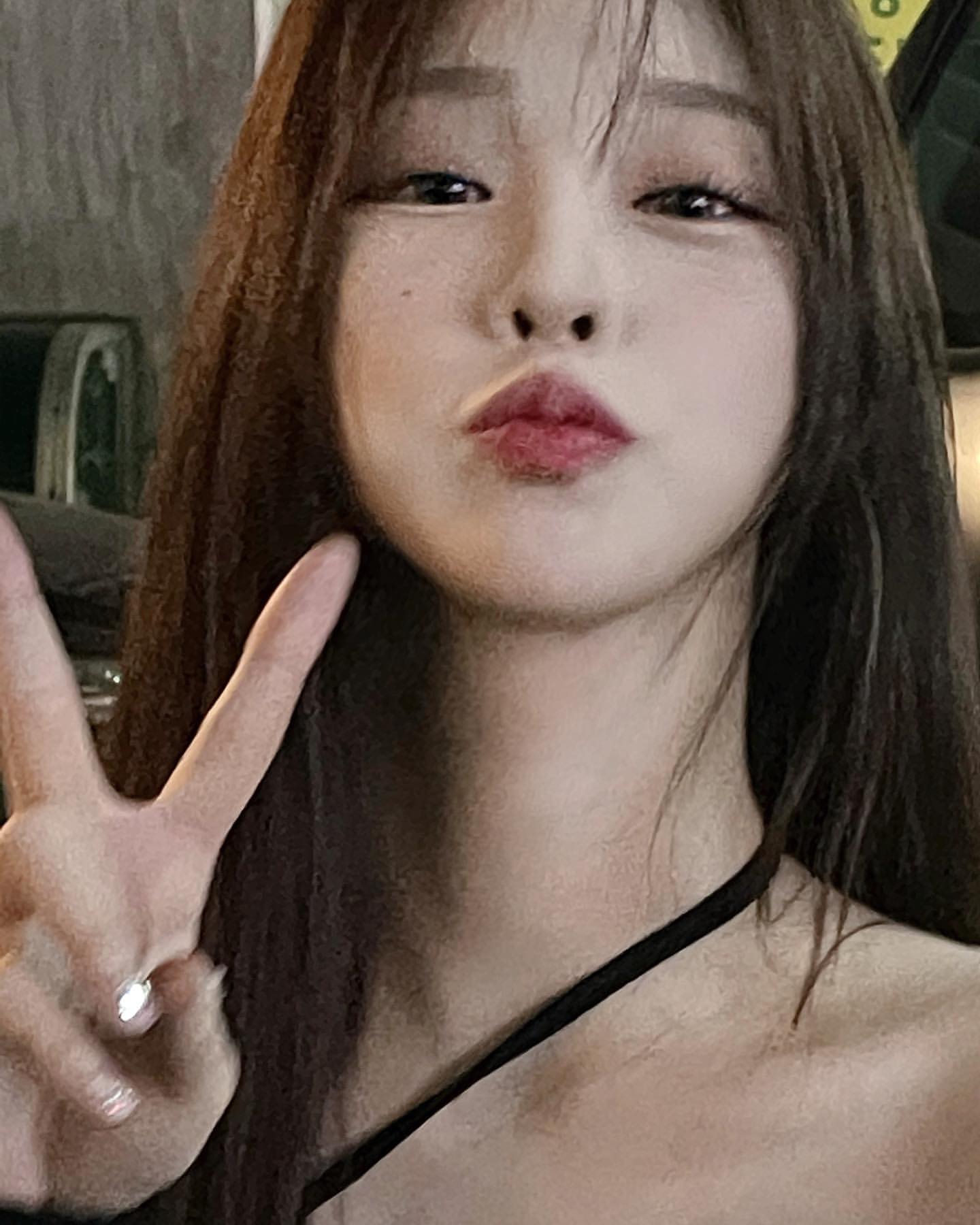  등판 시원한 트위치 스트리머 한갱 인스타그램 사진