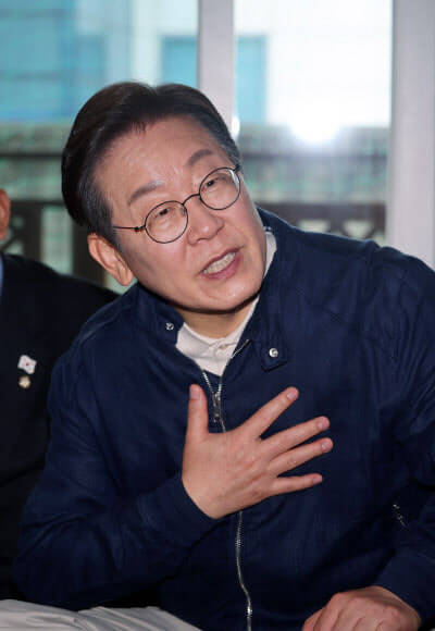 이재명 재판 연기