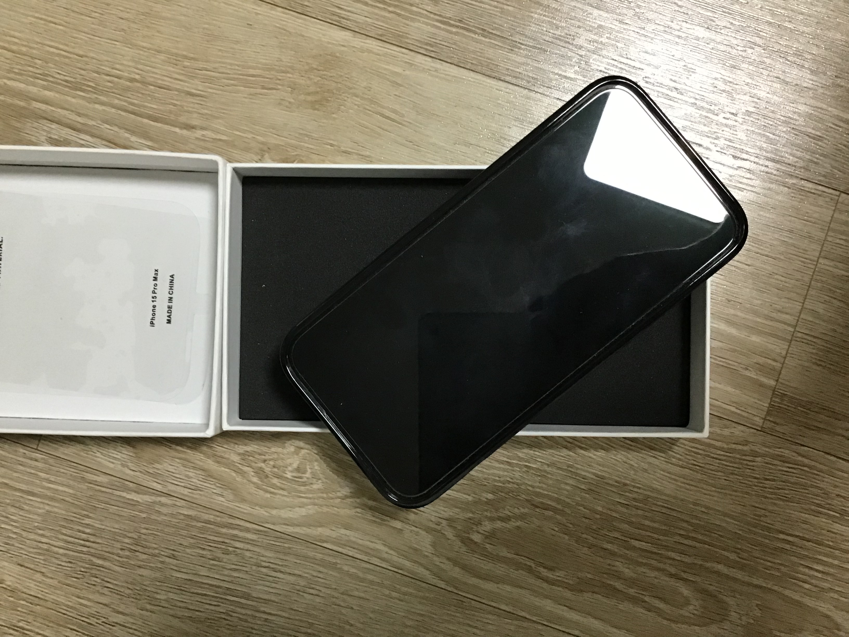 아이폰 15 프로 맥스 케이스티파이 컴팩트 케이스 클리어 블랙