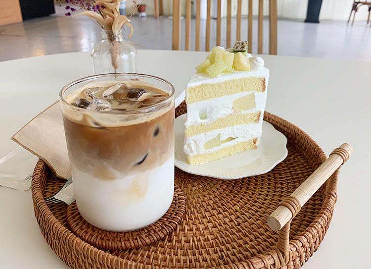  [진접카페]남양주 자동차 검사소 근처 케이크가 맛있는 카페 - 카페 커피플라, 애견동반가능
