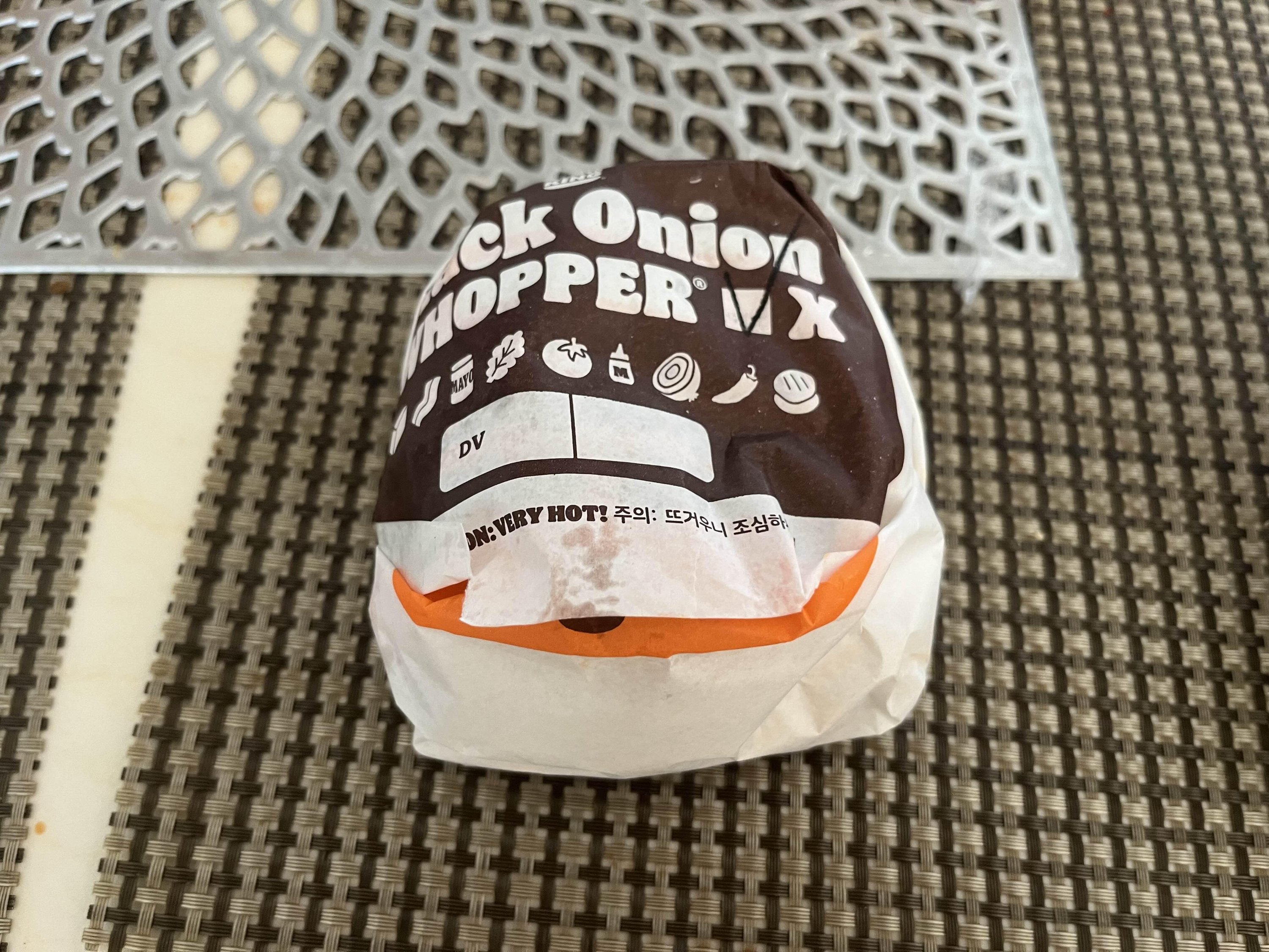  버거킹 신메뉴 블랙 어니언X 솔직 후기, 와퍼가 훨씬 더 맛있어요