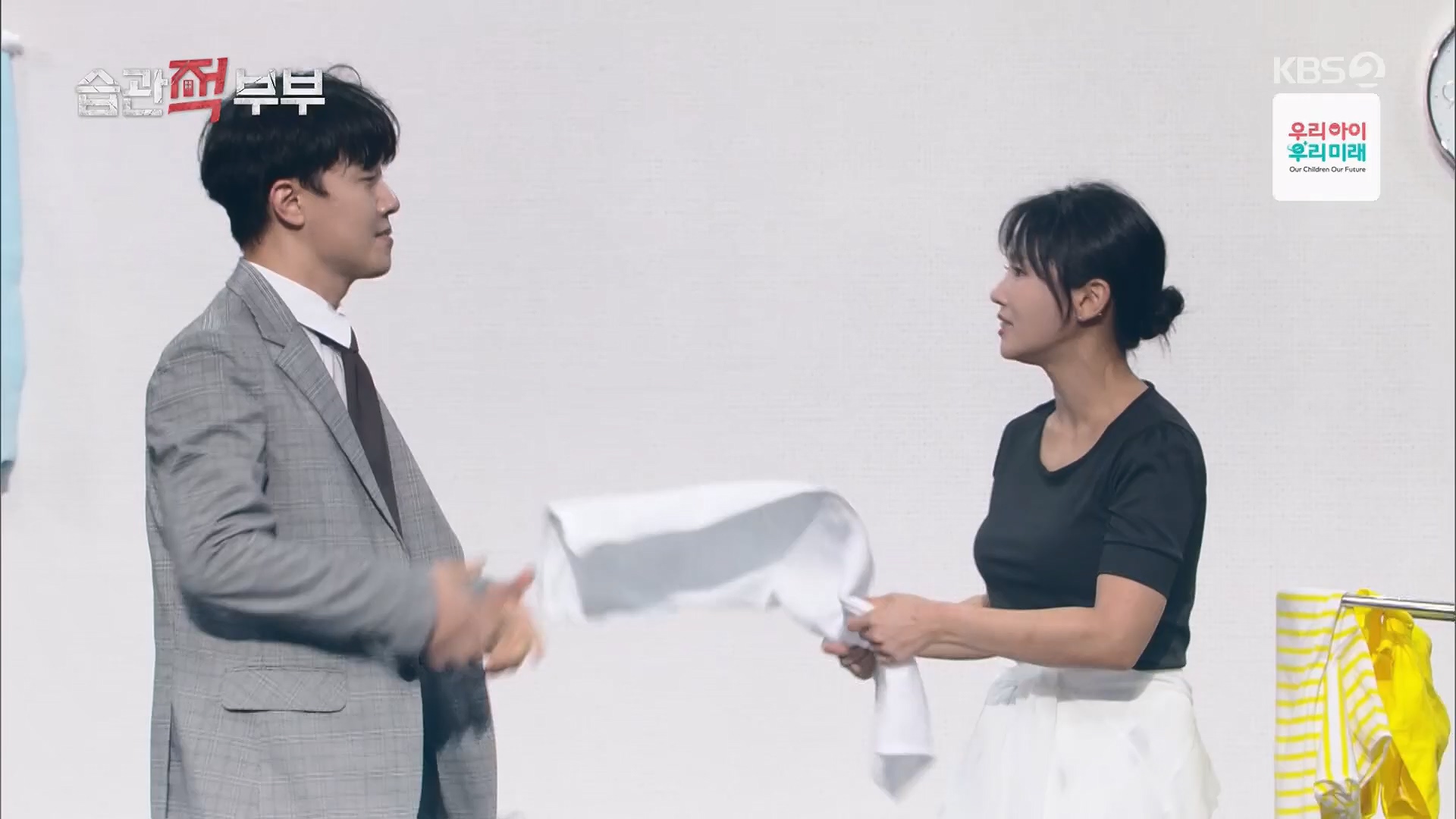 개그콘서트.E1084.240714p.H264-F1RST.mp4_20240715_211732.505.jpg