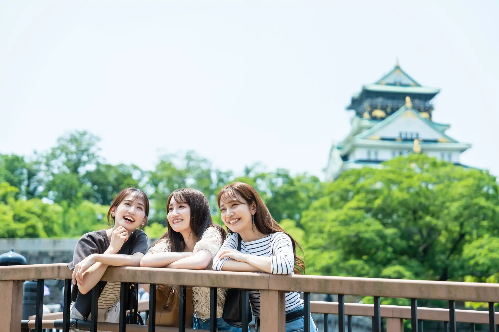 7월의 오사카 여행을 만끽하세요! 기온의 특징과 추천 옷차림은?