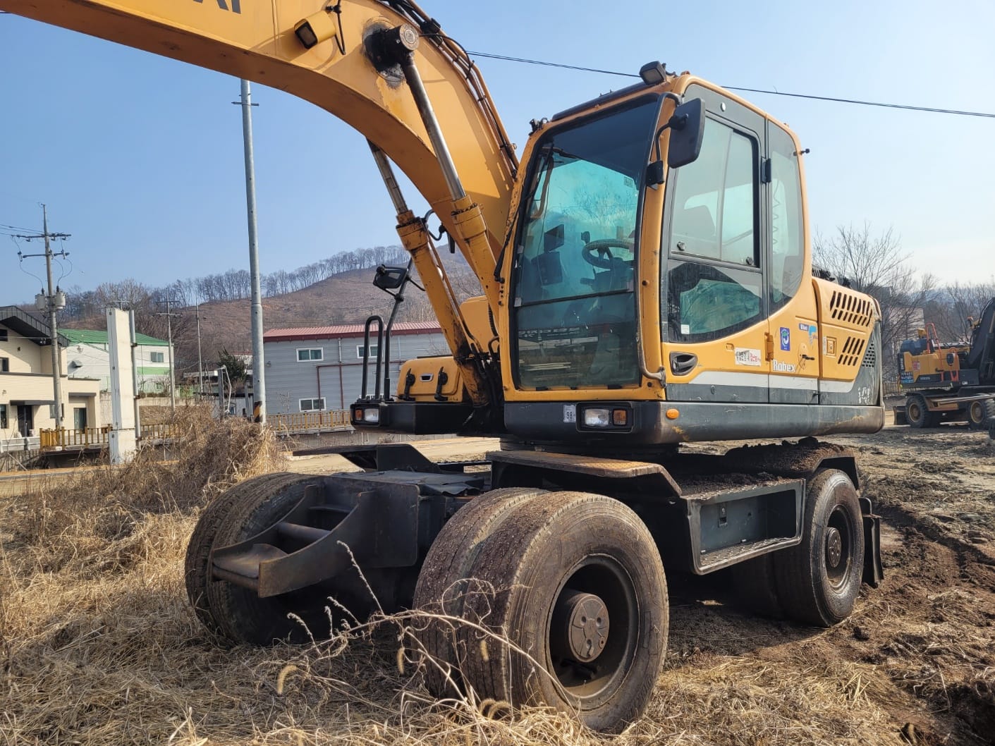 현대 R140W 2012년식 4200만원 판매합니다.