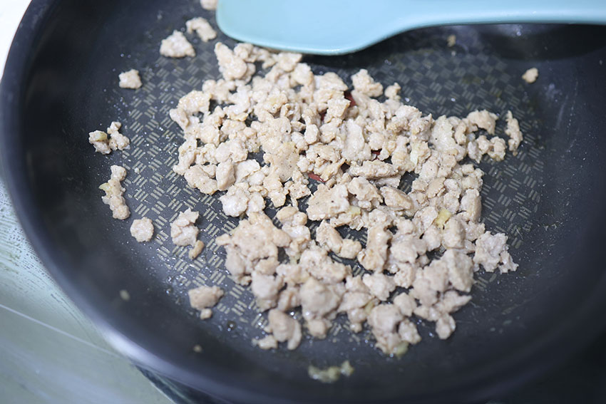전기밥솥 콩나물밥 맛있게 한 그릇만드는 음식 돼지콩나물밥 양념장 16