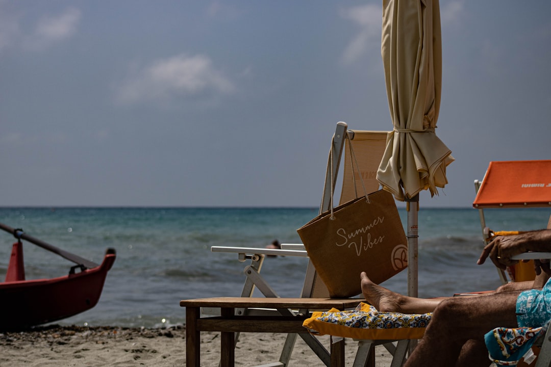 'holiday'