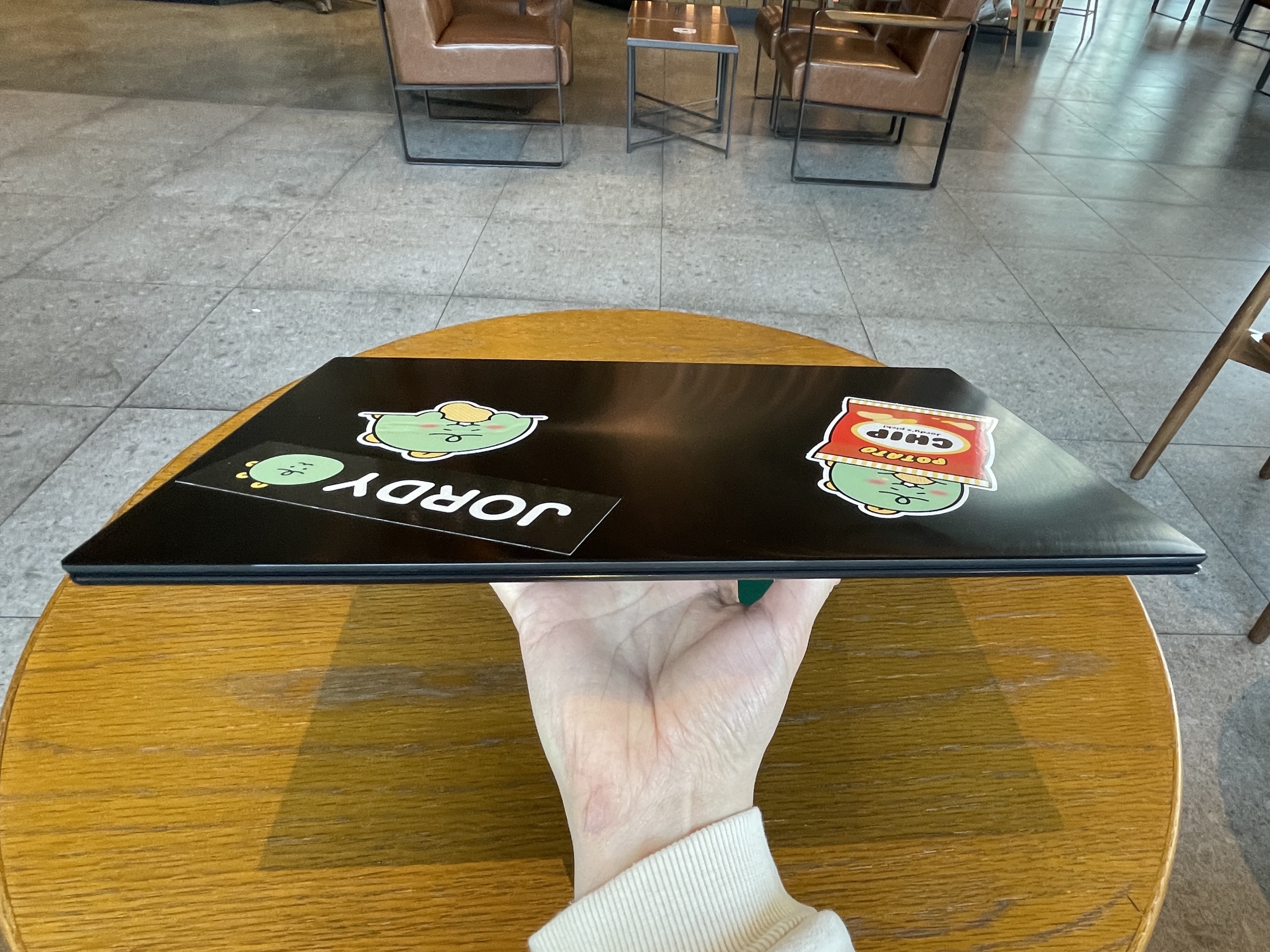  ASUS 젠북14 (UX425EA-BM117) 한달 사용기 _장점, 단점