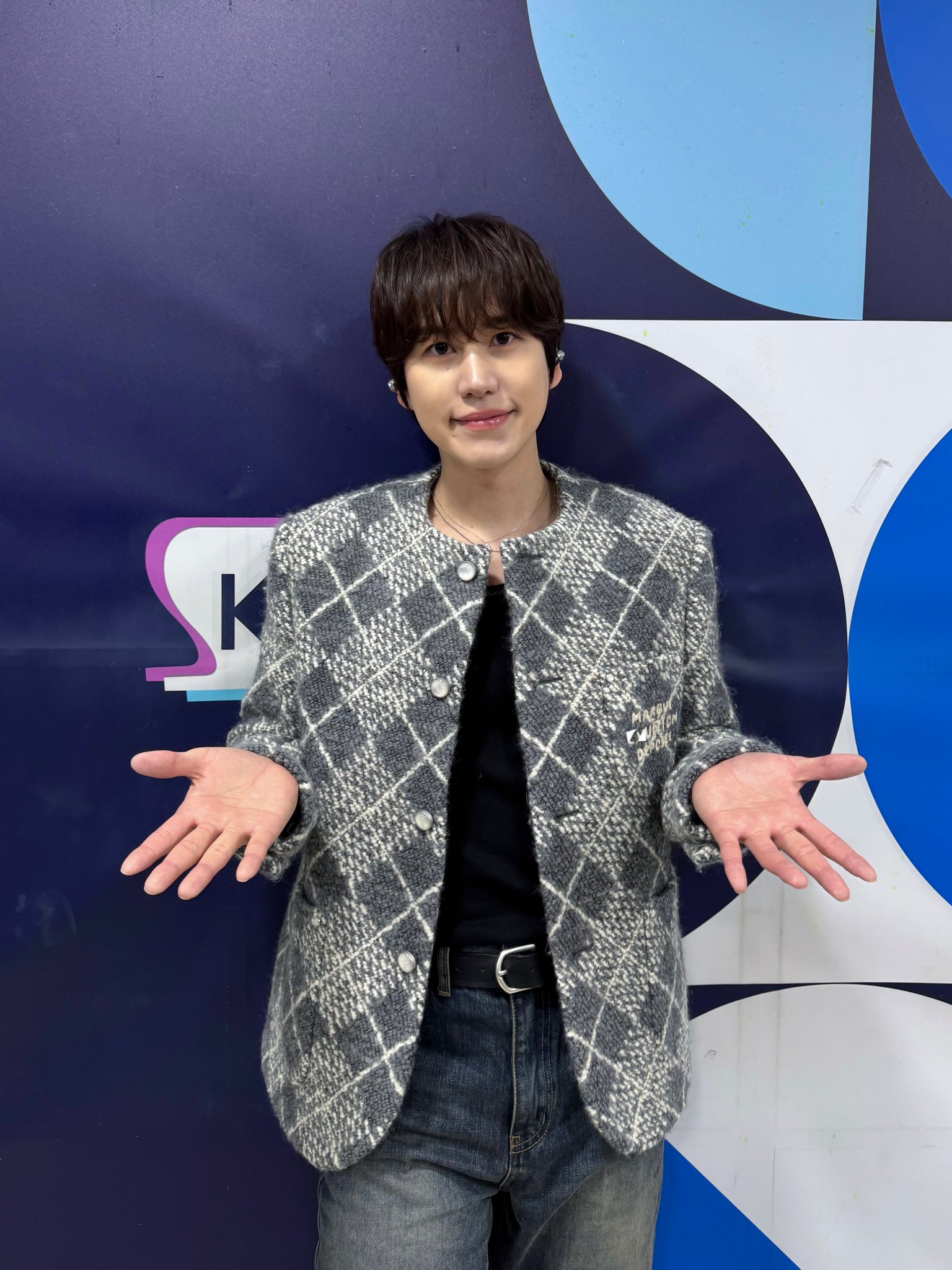 241201_인가비하인드1