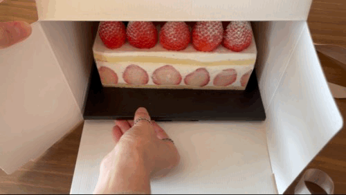 델리카한스 - 프리미엄 딸기 케이크 레터링 영상