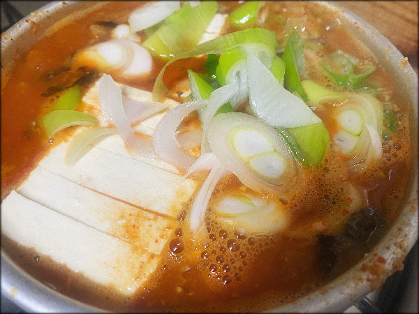 고등어김치찌개 끓이는 과정 3