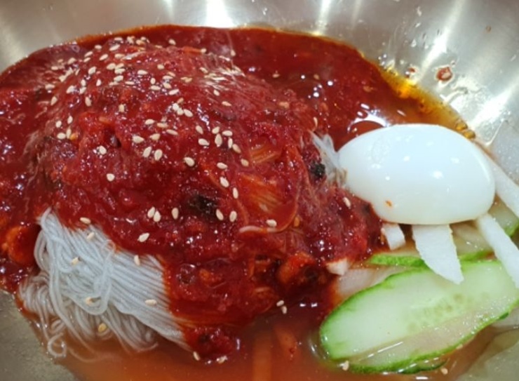 6000원-함흥냉면