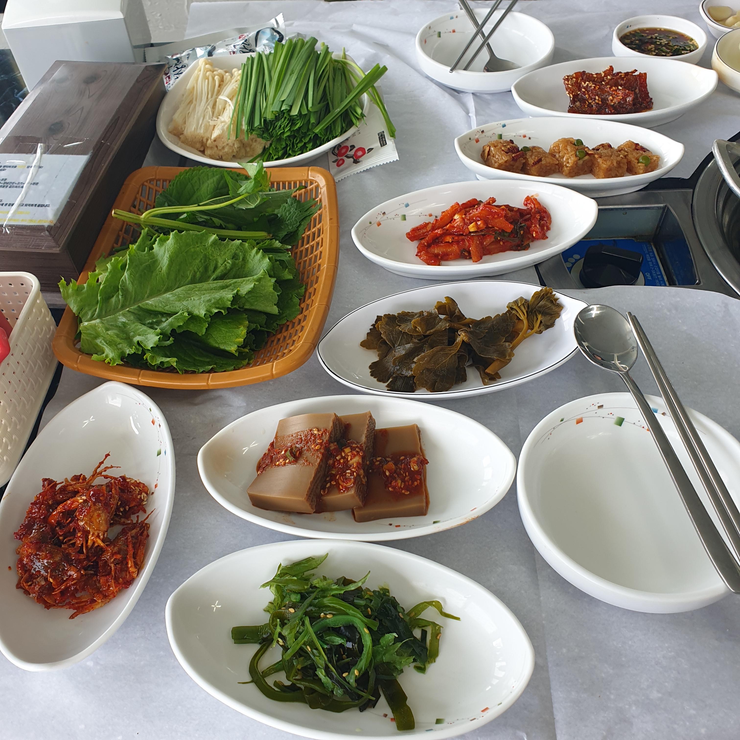 하얀집 밑반찬