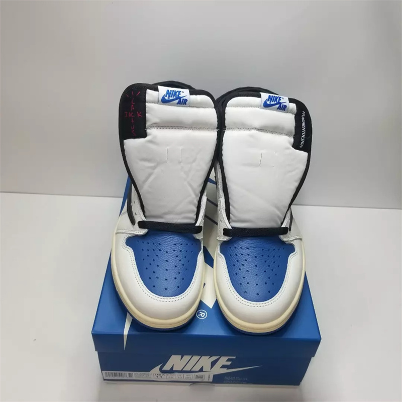  [AIR JORDAN] 트래비스 스캇 x 프라그먼트 x 에어조던1 하이 DH3227-105 남녀공용 (OG공장)