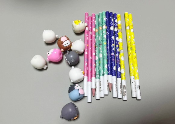 소개(몰랑이, 유니콘 팝잇가방, 필통 등) 문구도매쇼핑몰 아이토빅에서 장만한 문구류 72