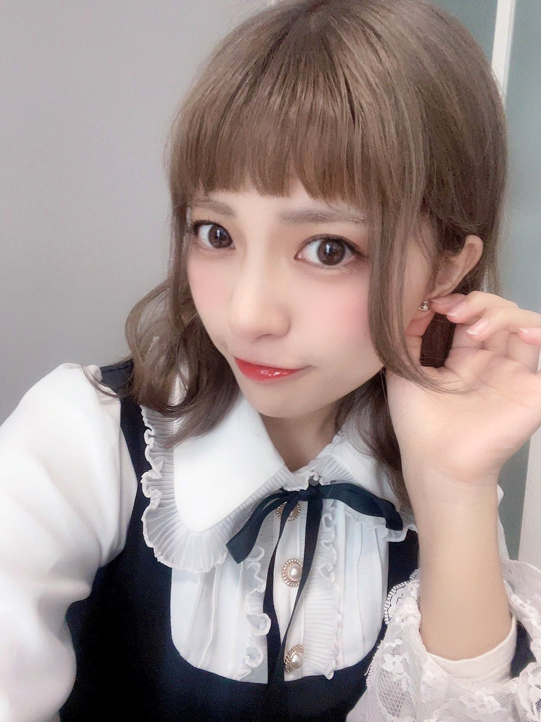 네오_아카리_Akari_根尾あかり