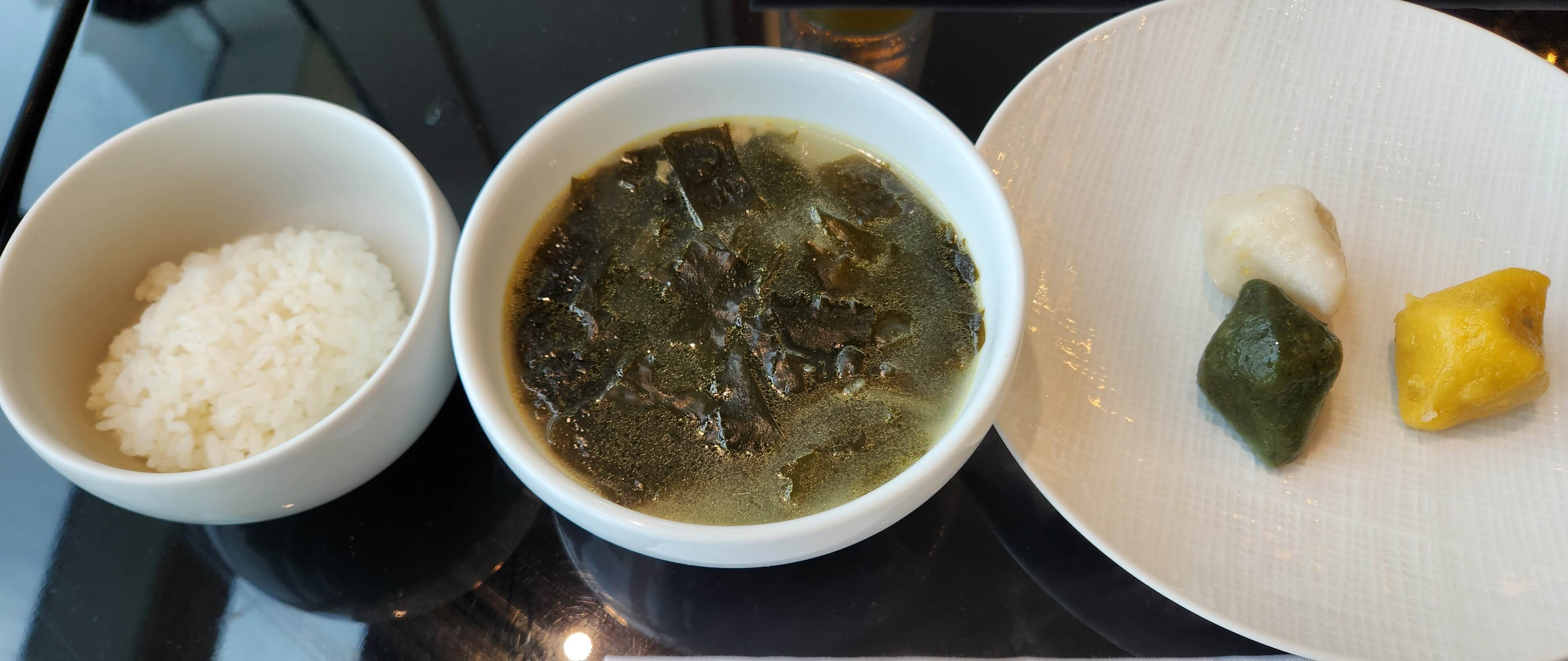 흰쌀밥,미역국,송편