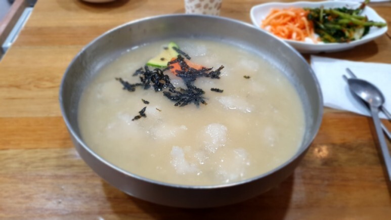 봉평옹심이메밀칼국수 이미지
