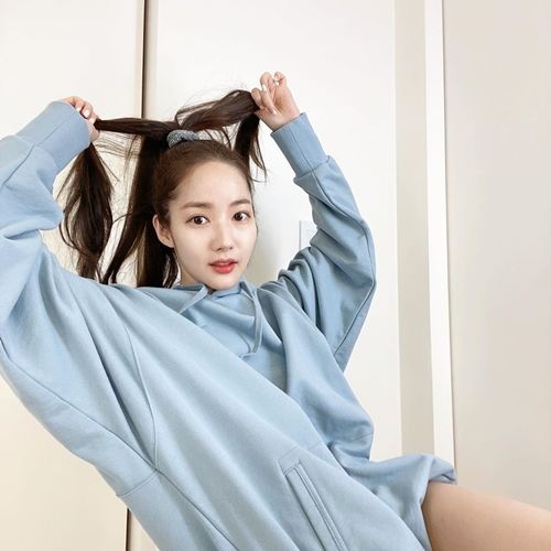 박민영 멀버리 플래그십스토어