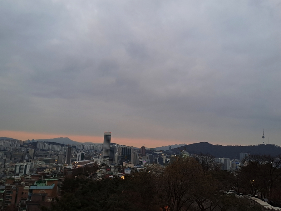 붉은기운의-아침-01