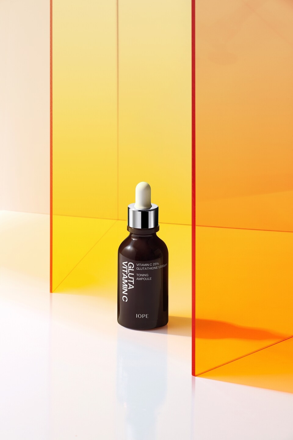 Transform Your Skin in Days with IOPE&#39;s New &#39;Gluta Vitamin C Toning Ampoule&#39;