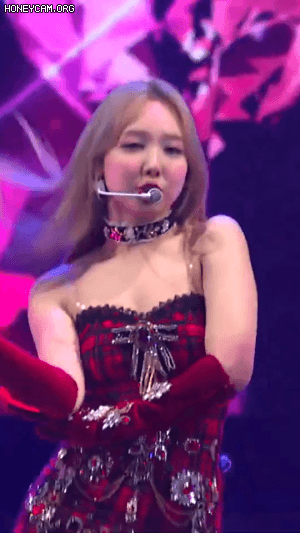  The Late Show 트와이스 나연.gif