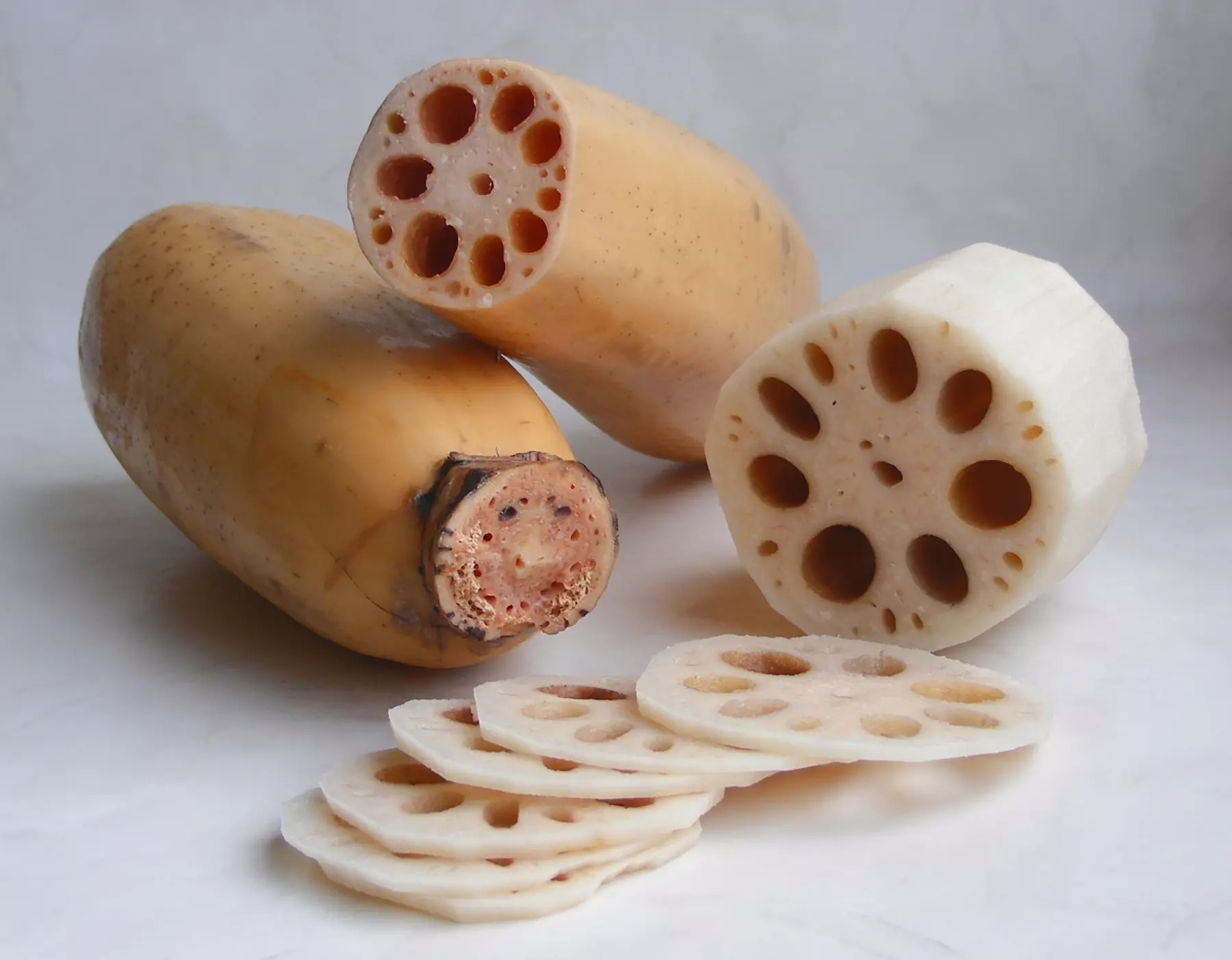  연근(Lotus Root)의 놀라운 효능과 건강 효과!!!