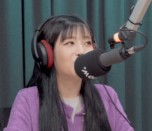  [러블리즈 유지애] 어벤걸스 쟤디 첫방 움짤 (Lovelyz Jiae Gif : Avengirls First Broadcast)