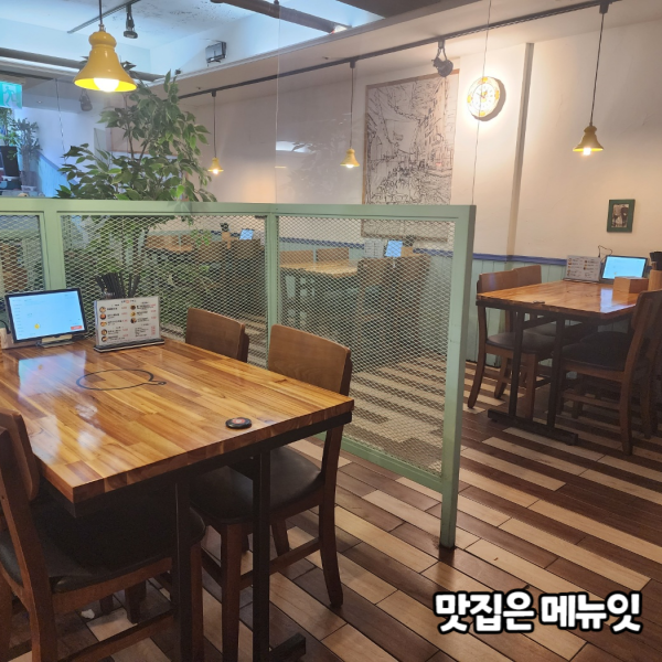  팔룡면사무소 메밀소바집 테이블오더 메뉴잇 설치 사례