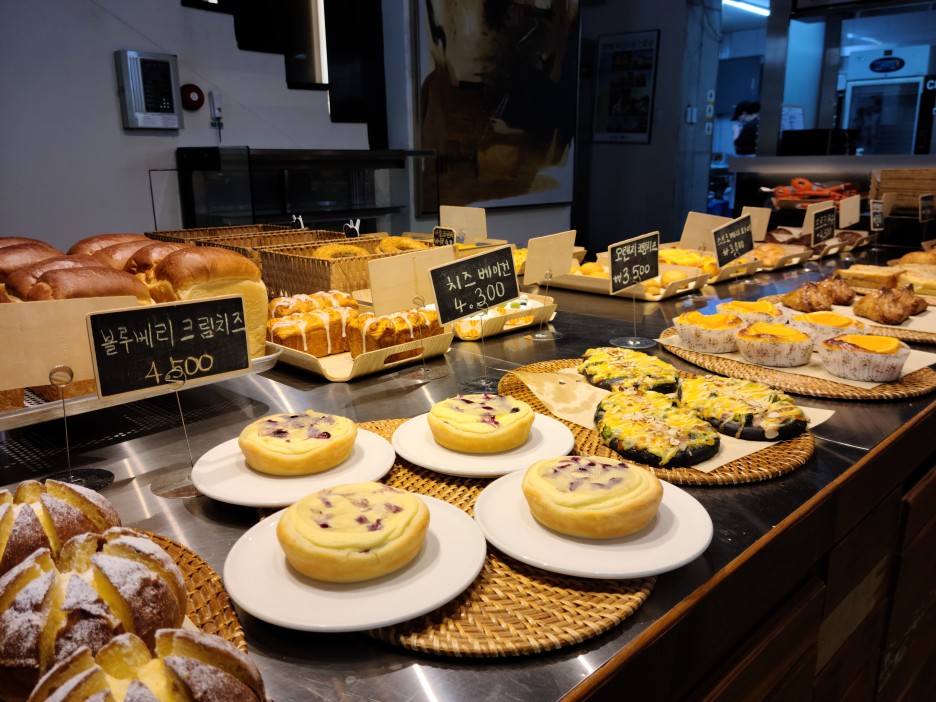  [내 멋대로 맛집] 화명동 카페 오(Cafe Oh)_ 빵이 맛있는 빵집 같은 카페