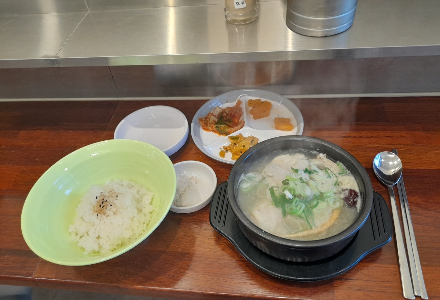복닭 이미지