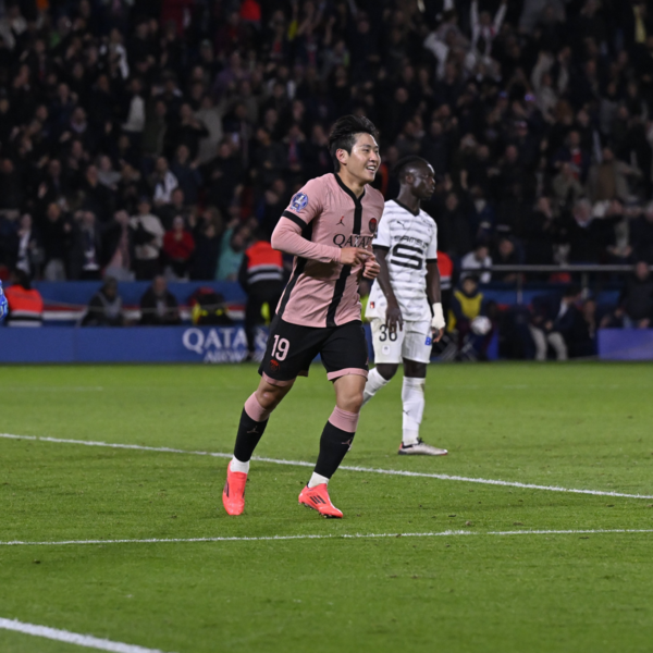 이강인
psg
