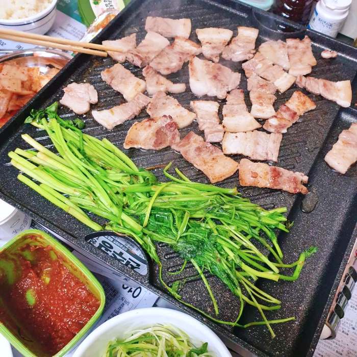 생방송 오늘저녁 김포 미나리삼겹살 맛집