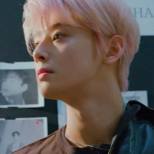  핑크머리 차은우