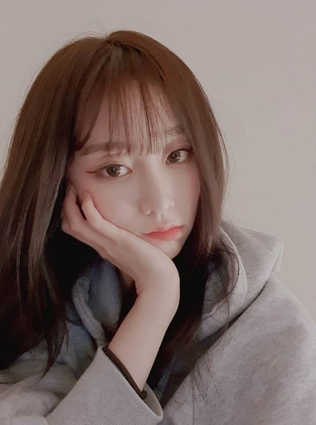  [러블리즈 서지수] (데이터폭탄) 200201 V앱 움짤 (Lovelyz Jisoo Gif)