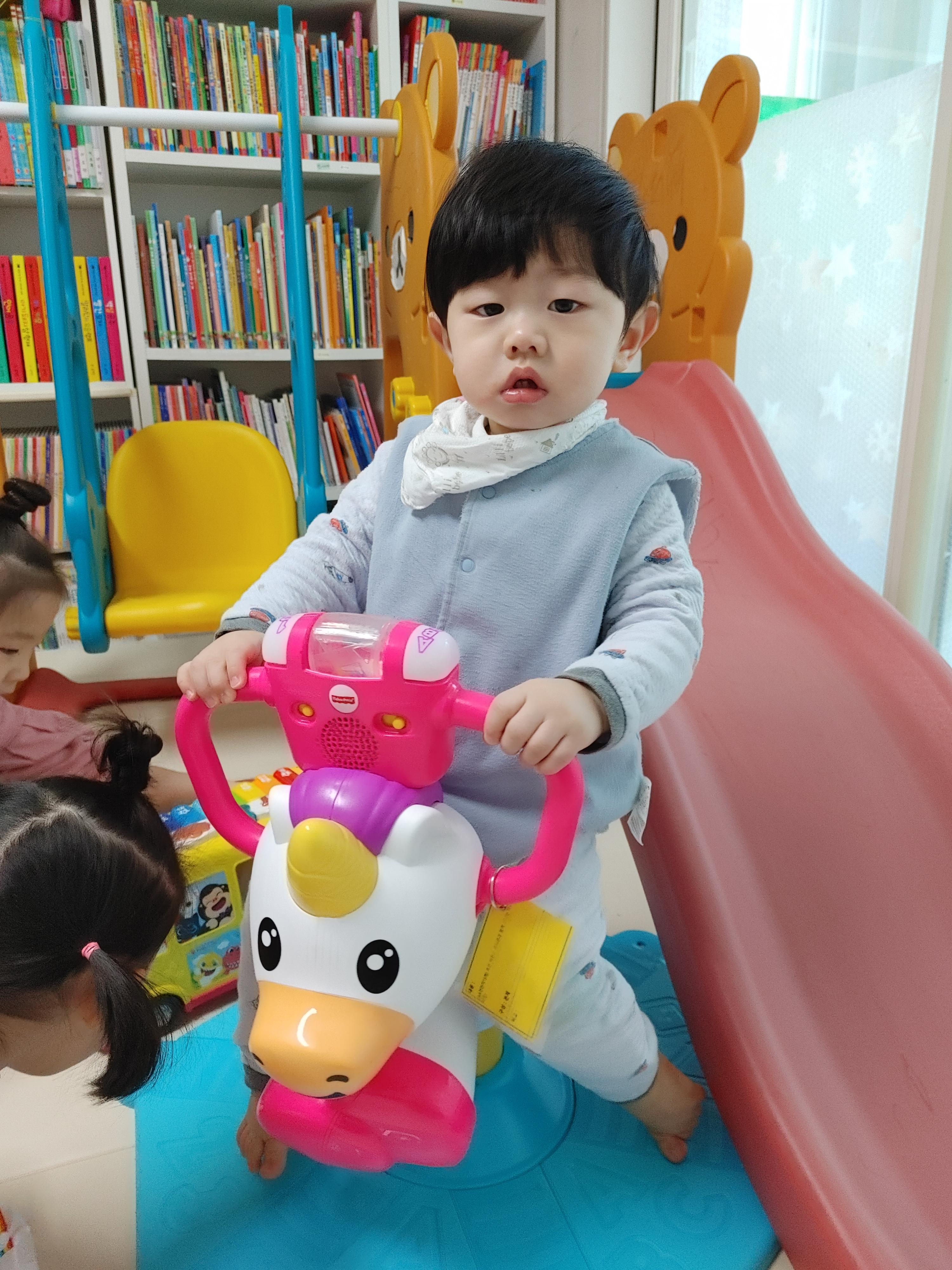  [소소한일상] 무료로 장남감을 대여할 수 있는 도담도담 장난감월드 최고!!!