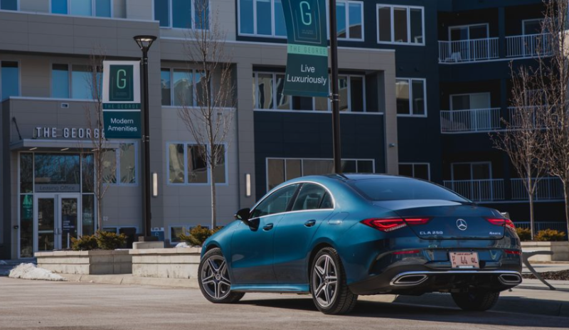  2023 벤츠 cla 250 4matic 내부 및 외부 기능 자세히 살펴보기