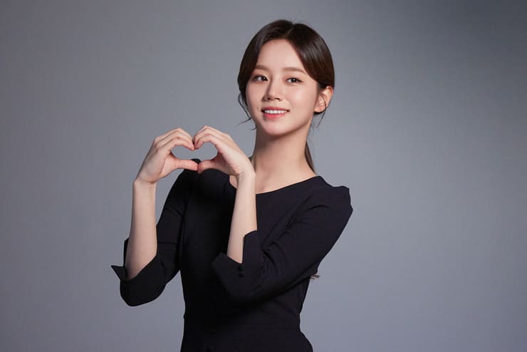 배우-혜리
